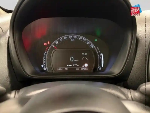 Toyota Aygo x 1.0 vvt-i 72ch dynamic my23 — photo 12