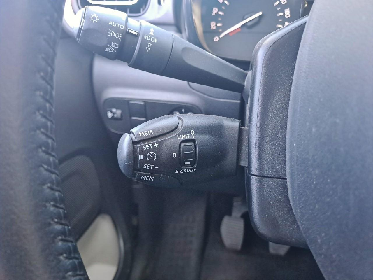 Citroën C3 puretech 83 s&s bvm5 shine — photo 17