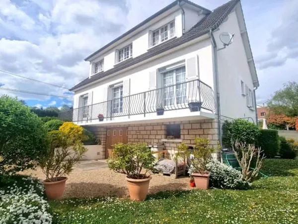 Maison 6 pièces 130 m²