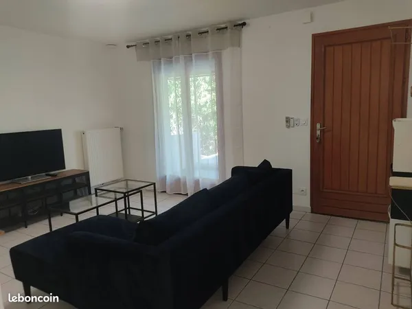 2 Chambres à louer en colocation dans un appartement meublé