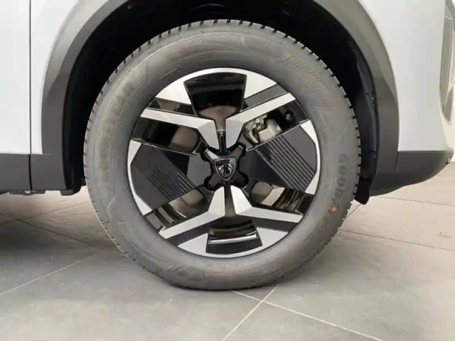 Peugeot 2008 e- 156ch gt (cee 3600? deduit) — photo 7