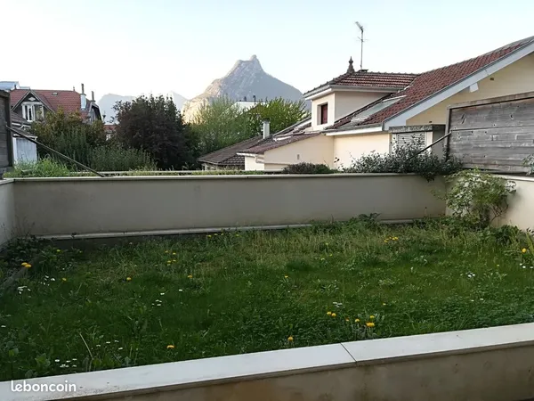 À vendre - Appartement T2 de 42 m² avec terrasse exceptionnelle de 40 m²