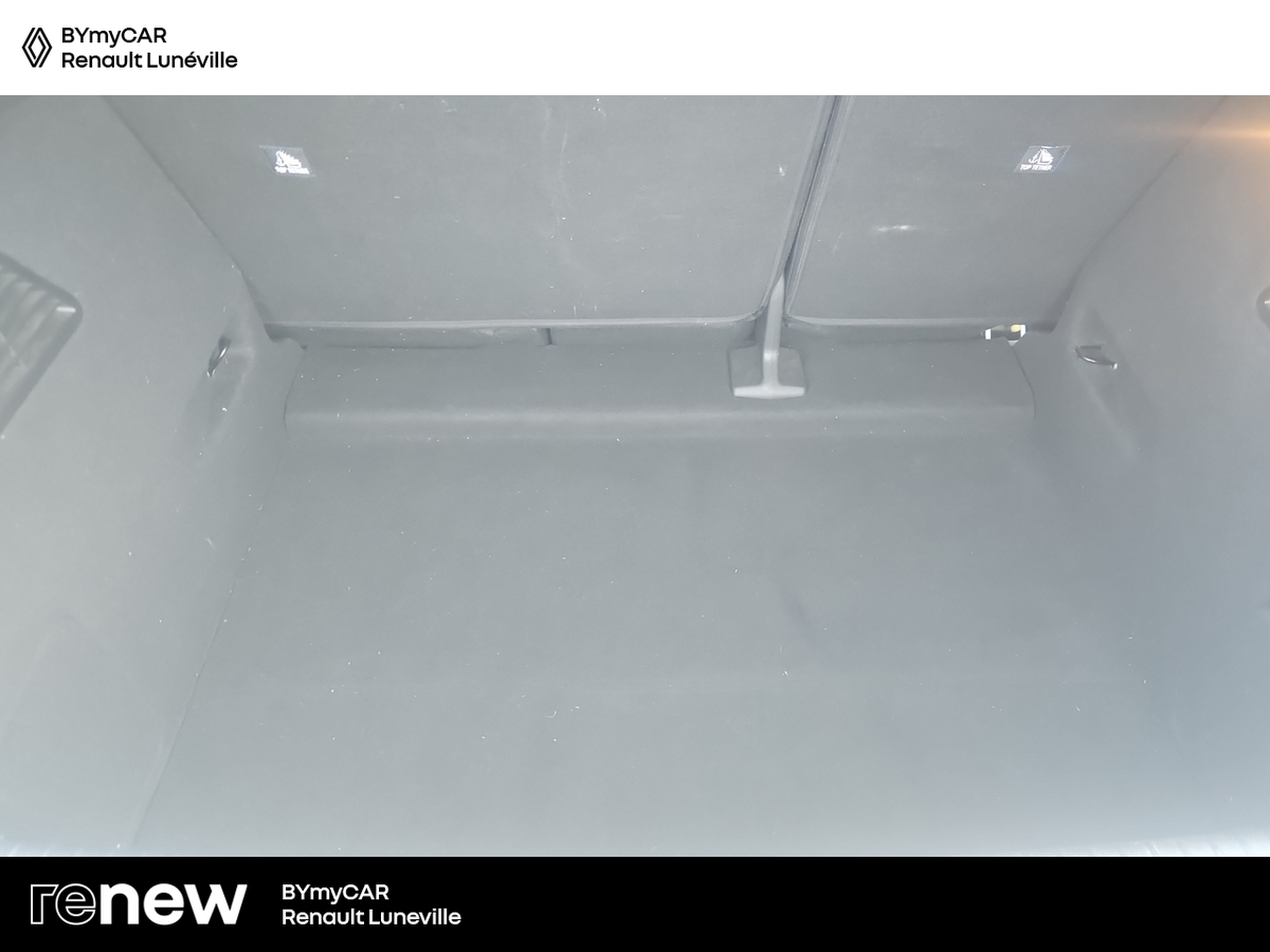 Renault Megane E-Tech EV60 220 ch optimum charge — photo 13