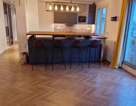 Appartement 4 pièces 81 m²