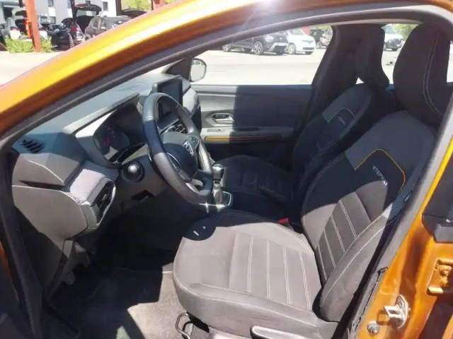 Dacia Sandero eco-g 100 — photo 9