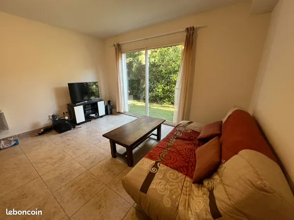 T2 Mar-Vivo en Rez-de-Jardin (Plages à pied & Très faibles charges)