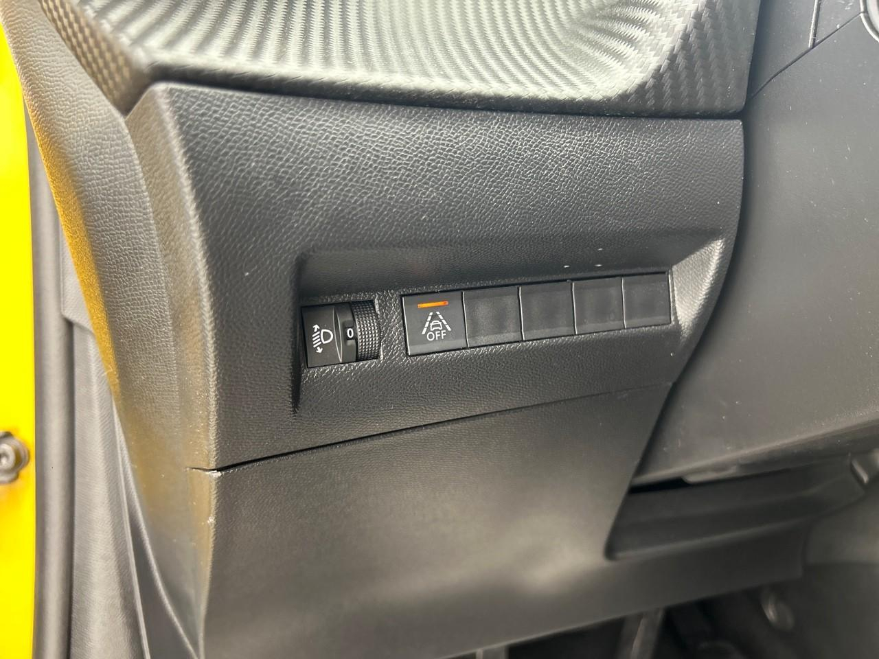 Peugeot 208 bluehdi 100 s&s bvm6 style — photo 21