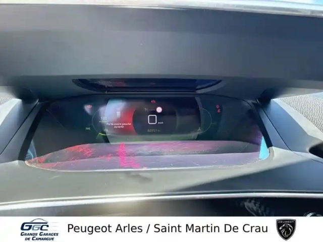 Peugeot 208 puretech 100 s&amp;s bvm6 — photo 17