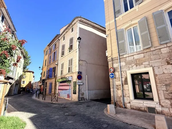 Immeuble de rapport 147 m²