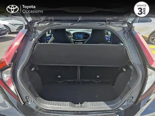 Toyota Aygo X 1.0 vvt-i 72ch design s-cvt my24 — photo 10