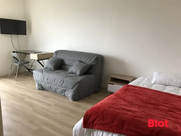 A LOUER - RENNES LANDRY - STUDIO MEUBLE - 29.76 M²