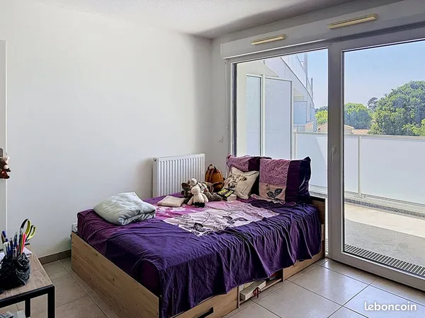 Studio 1 pièce 25 m²