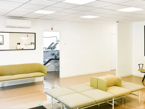 Bureaux 548 m²