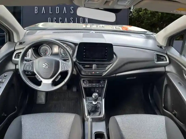 Suzuki S-Cross 1.4 boosterjet hybrid — photo 10