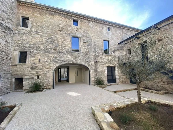 Studio 1 pièce 30 m²