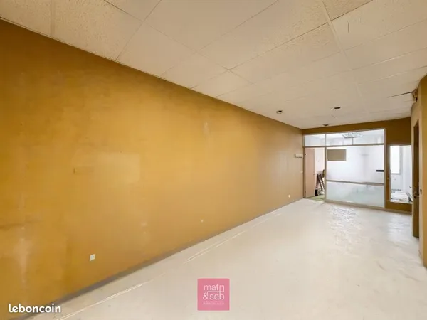 Bureaux 63 m² MARSEILLE 6EME ARR - PREFECTURE