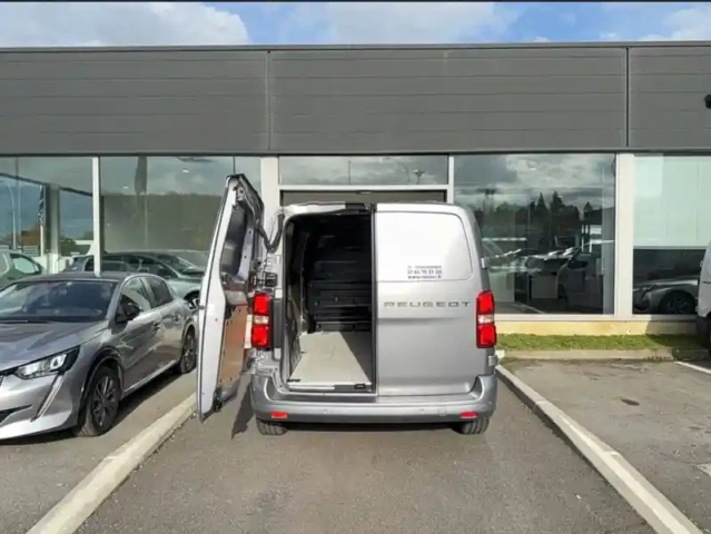 Peugeot Expert e- fgn m electrique 100kwh (136ch) batterie 75 kwh — photo 21