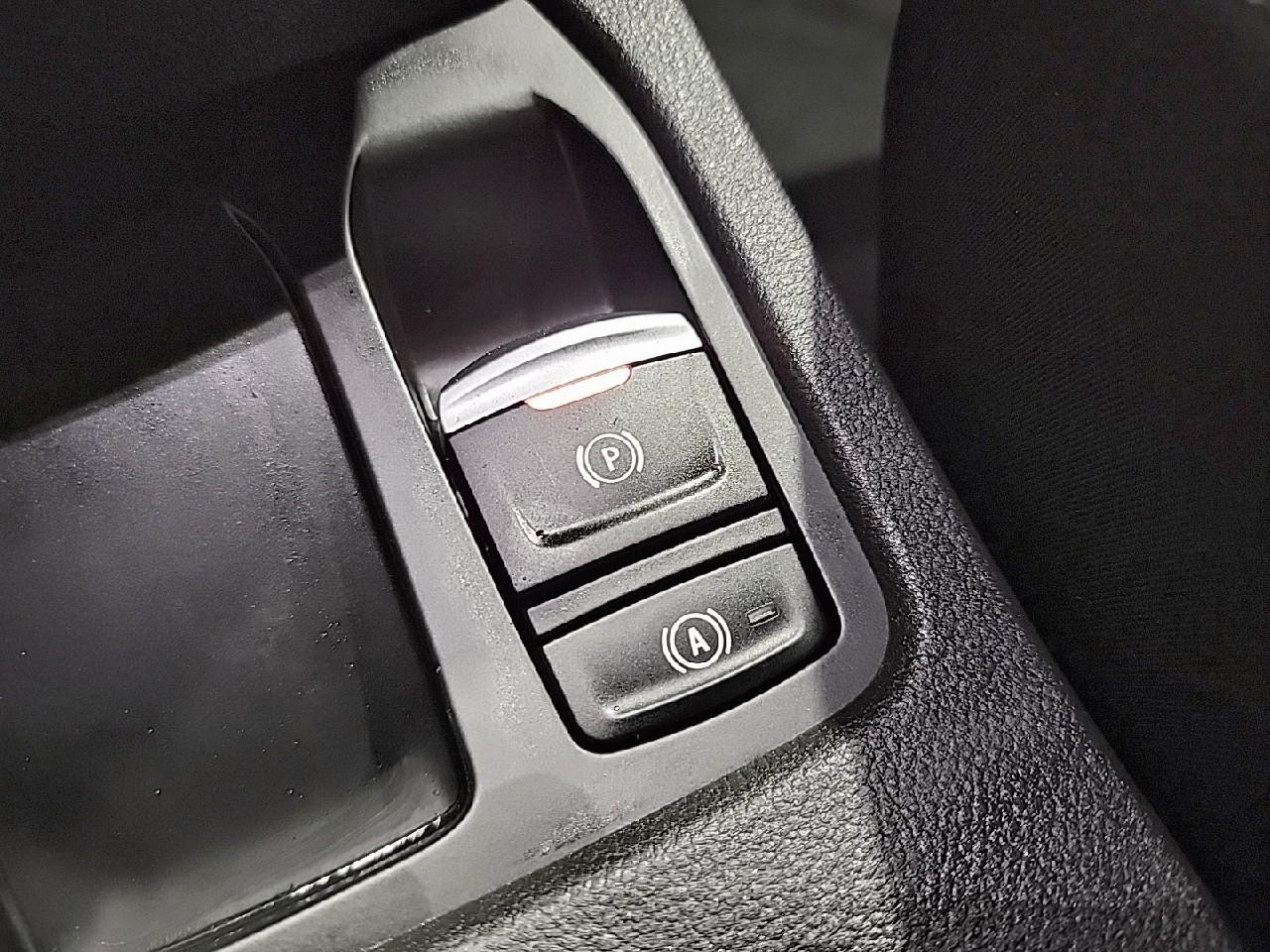 Renault Clio tce 90 ch gsr2 techno — photo 17
