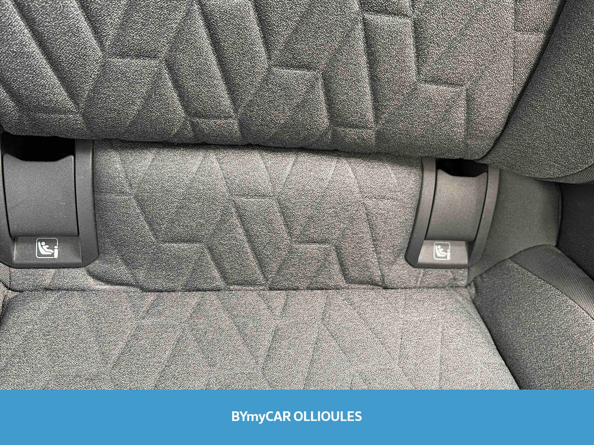 Volkswagen Golf 1.5 eTSI EVO2 116 DSG7 — photo 31