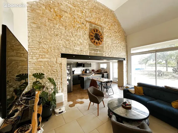 Longère 4 pièces 155 m²