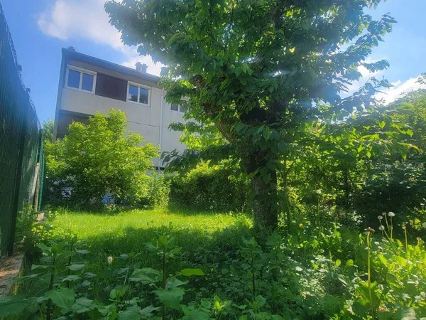 Maison 6 pièces 90 m²