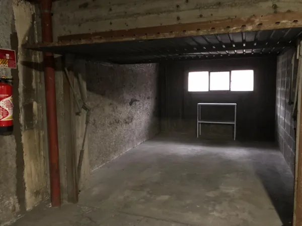 Lyon Préfecture - Location box fermé 14m² + Accès local vélos