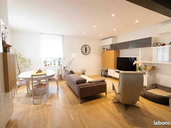 3 pièces d'exception avec jardin et garage au coeur de Cronenbourg