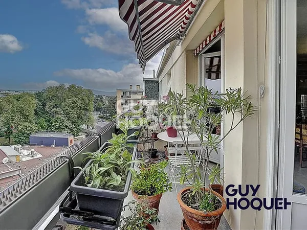 Appartement 3 pièces à vendre à Sainte Foy Les Lyon - Vue dégagée