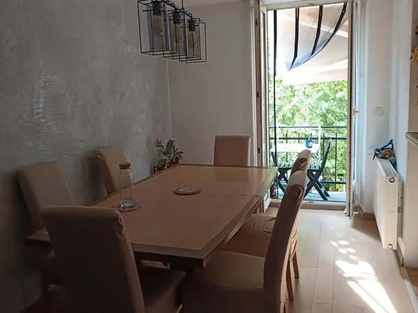 Vends appartement 3 chambres avec terrasse privée DPE C
