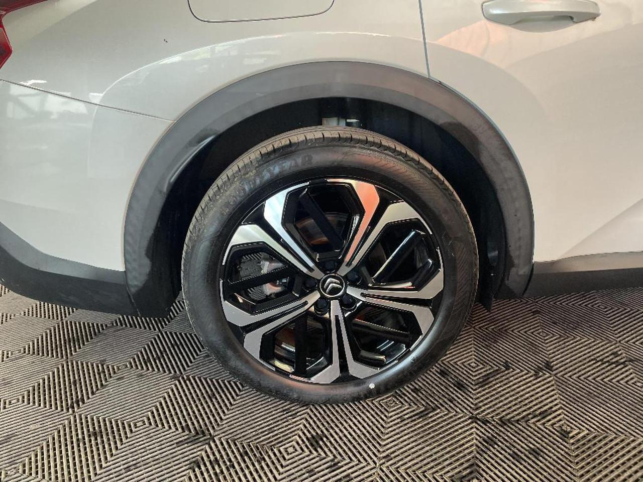 Citroën C5 X hybride rechargeable 225 s&s e-eat8 shine pack — photo 30