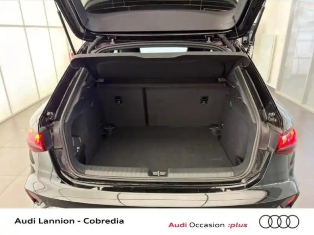 Audi A3 sportback 2.0 tdi 150ch s line s tronic 7 — photo 9