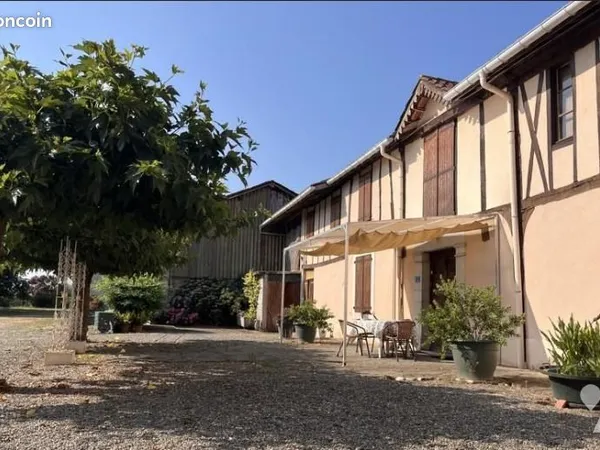 Maison 15 pièces 520 m²