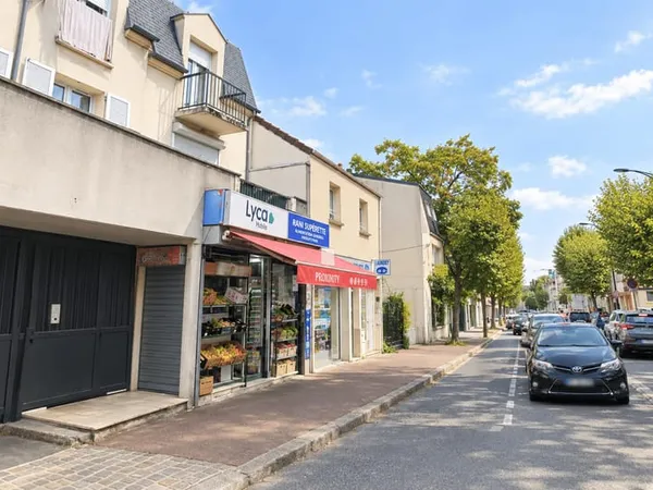 Boutique 56 m²