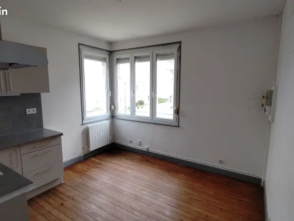 Appartement f2 laon ville basse