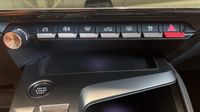 Peugeot 308 1.2 PureTech 130ch S&S Allure Pack EAT8 — photo 26
