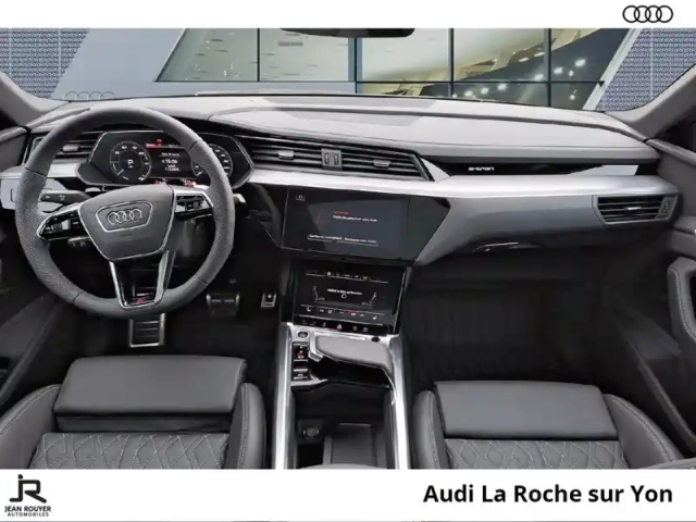 Audi E-Tron q8  sportback 55 408 ch 114 kwh quattro — photo 9