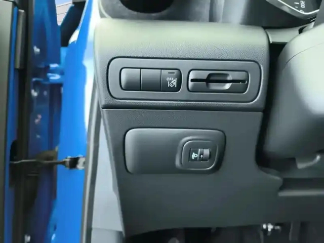 Citroën C3 Aircross puretech 130 s&amp;s eat6 plus — photo 17