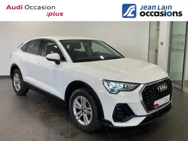 Audi Q3 sportback 35 tfsi 150 ch s tronic 7 — photo 3