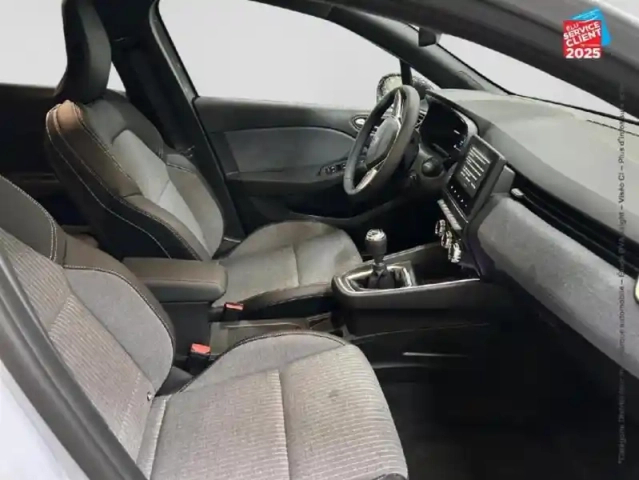 Renault Clio 1.0 tce 90ch techno - 25 — photo 5