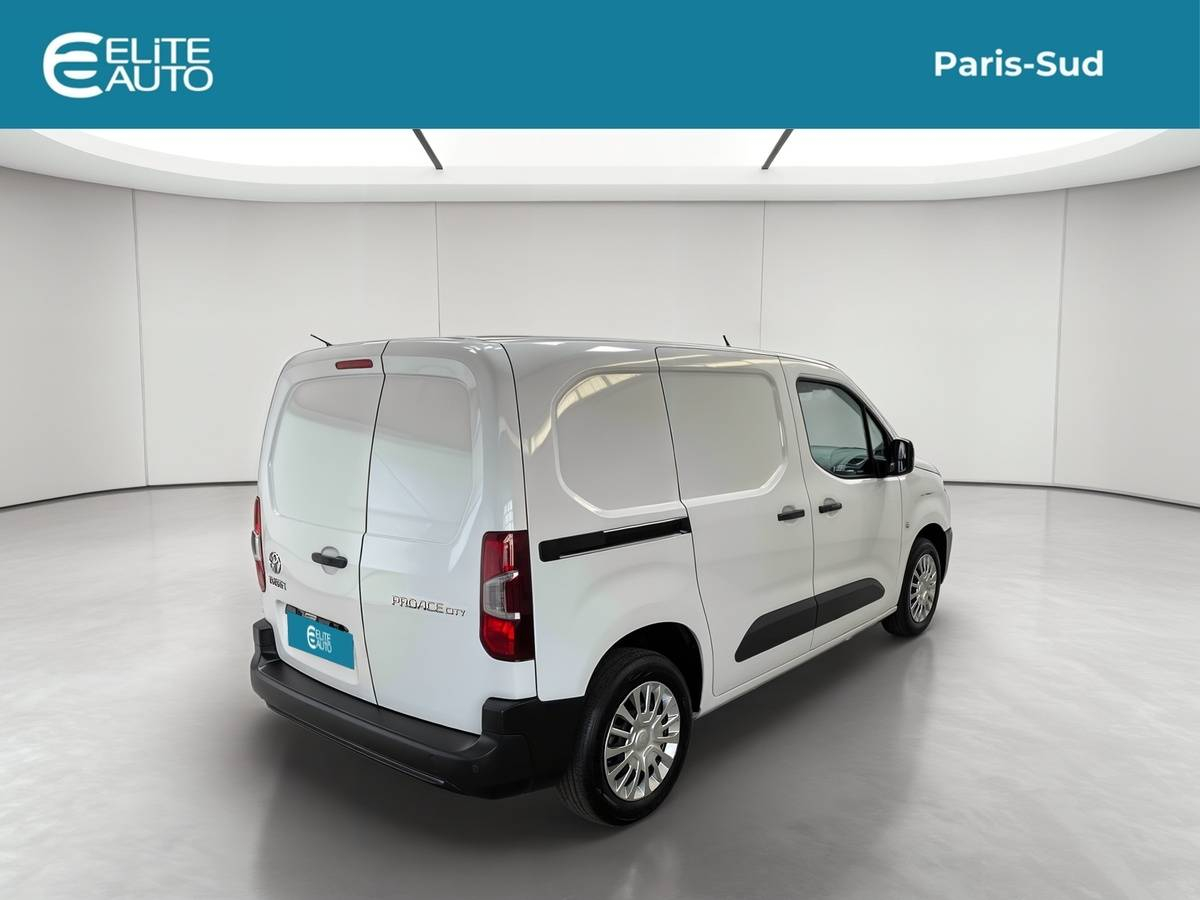 Toyota PROACE CITY MEDIUM 1.5L 130 D-4D BVM6 — photo 6
