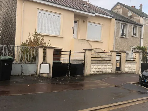 Maison grand f6 a charleville-mezieres