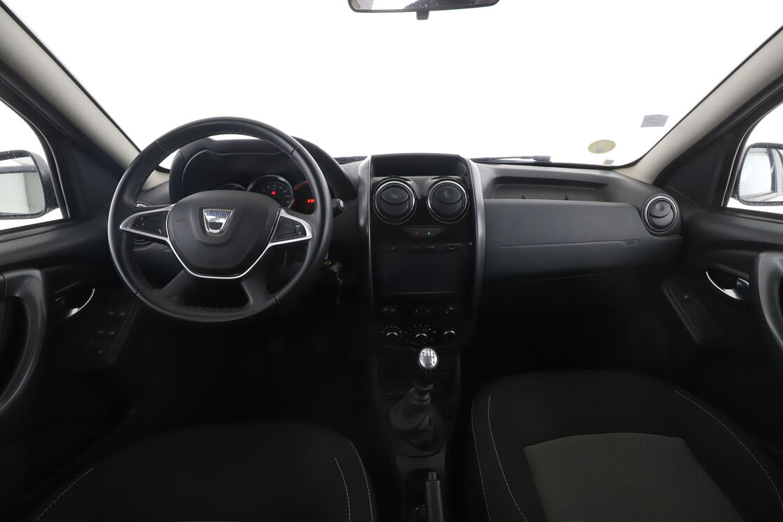Dacia Duster 1.5 dCi Black Touch 4x2 — photo 11