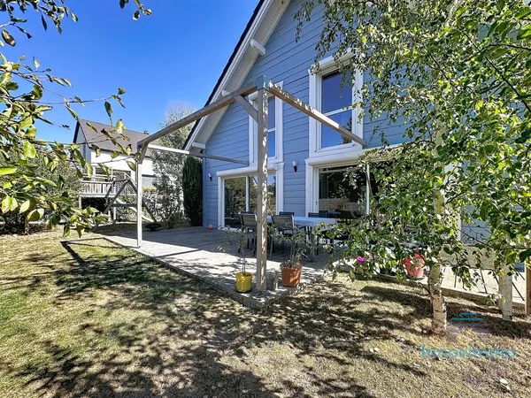 Maison de luxe 6 pièces 185 m²
