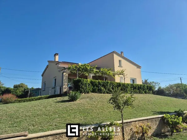 Villa 7 pièces 170 m²