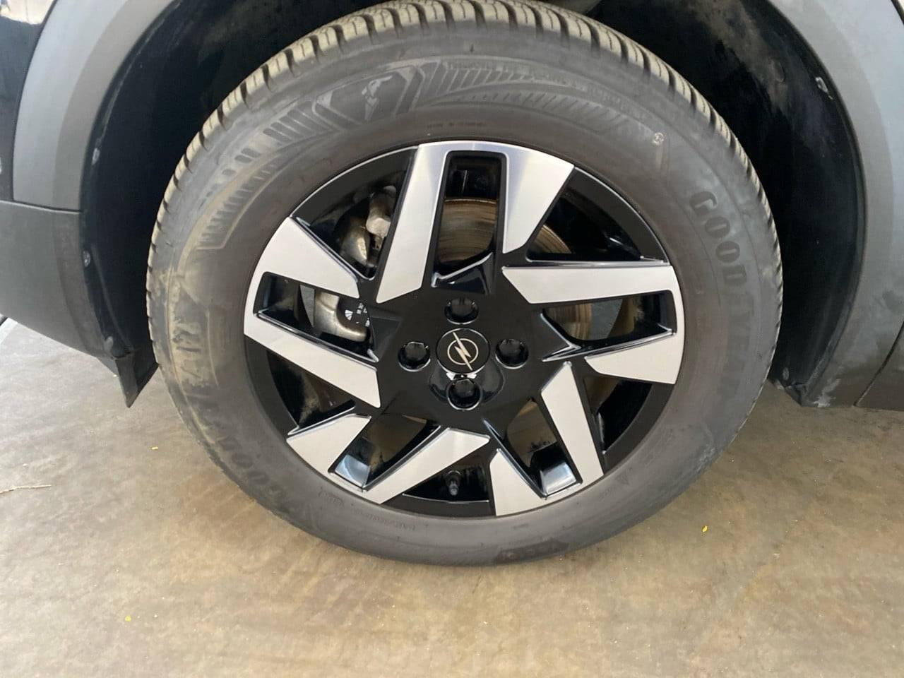 Opel Mokka electrique 156 ch & batterie 54 kwh gs — photo 11