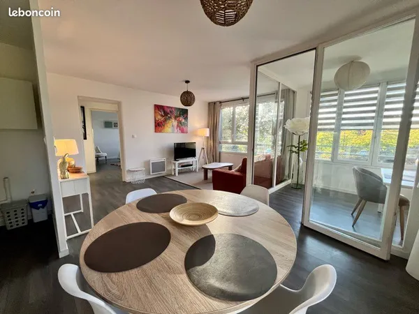 T3 lumineux 67 m² - Résidence 2014 avec ascenseur - Tram C3 à 2 min - Saint-Herblain