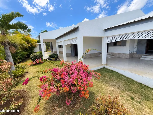 Villa 5 pièces 130 m²