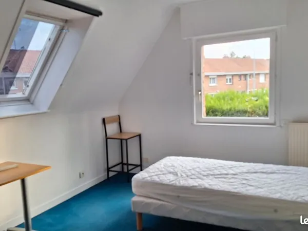 Chambre colocation filles pour étudiante