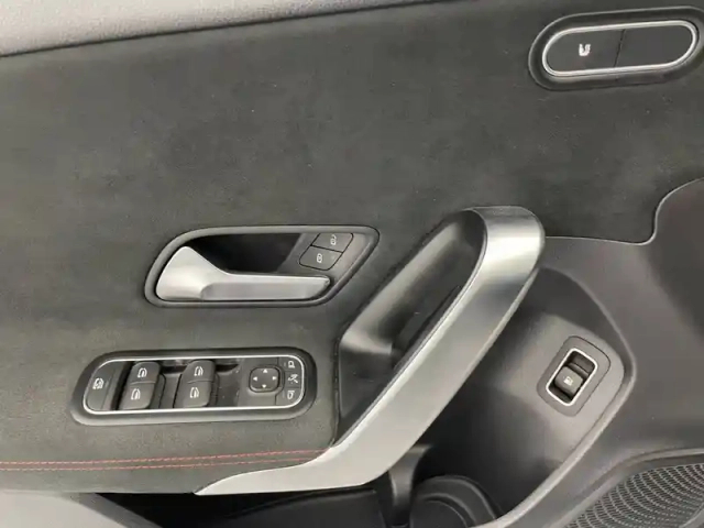 Mercedes Classe A 250 e hybrid eq — photo 28