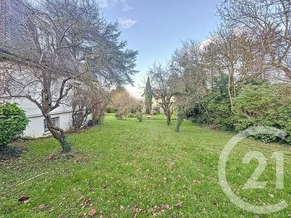 Terrain constructible 438 m²